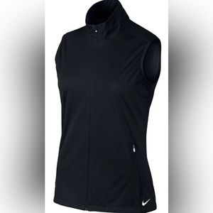 Nike Golf Womens 726156 Shield Stretch Wind Resistant Full Zip Vest Max Black M
